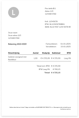 Afbeelding van een factuur met de volgende informatie: naam en adres van de verkoper, KVK-nummer van de verkoper, btw-nummer van de verkoper, IBAN van de verkoper, naam en adres van de koper, factuurnummer, factuurdatum