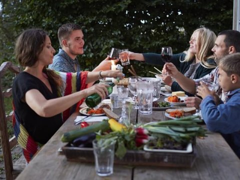 Nieuw samengesteld gezin worden: zo regel je het financieel  