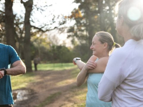 Wat is beter hardlopen of wandelen?